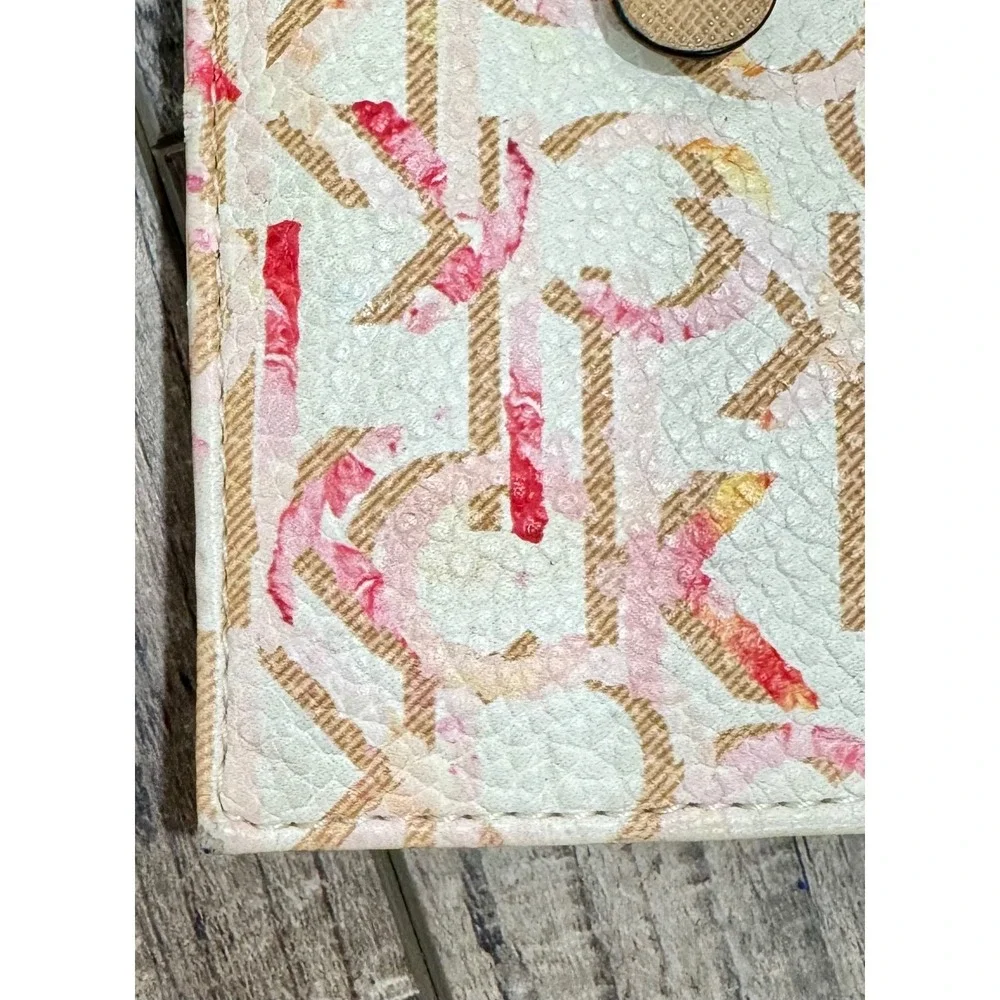 Calvin Klein Monogram Logo Card Holder Zip Wallet with Wristlet Strap White Pink